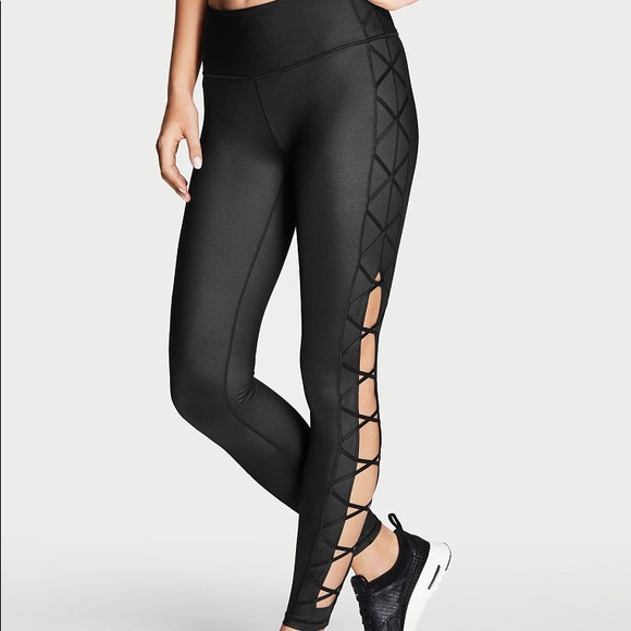 Victoria's Secret Pants - Victoria Sport Knockout leggings